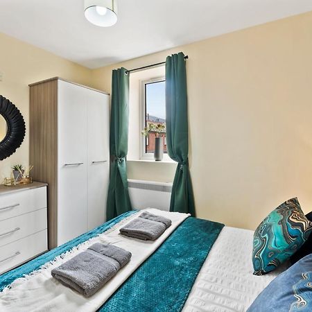 Central Leeds Gem - Parking - Sleeps 6 Apartment ภายนอก รูปภาพ