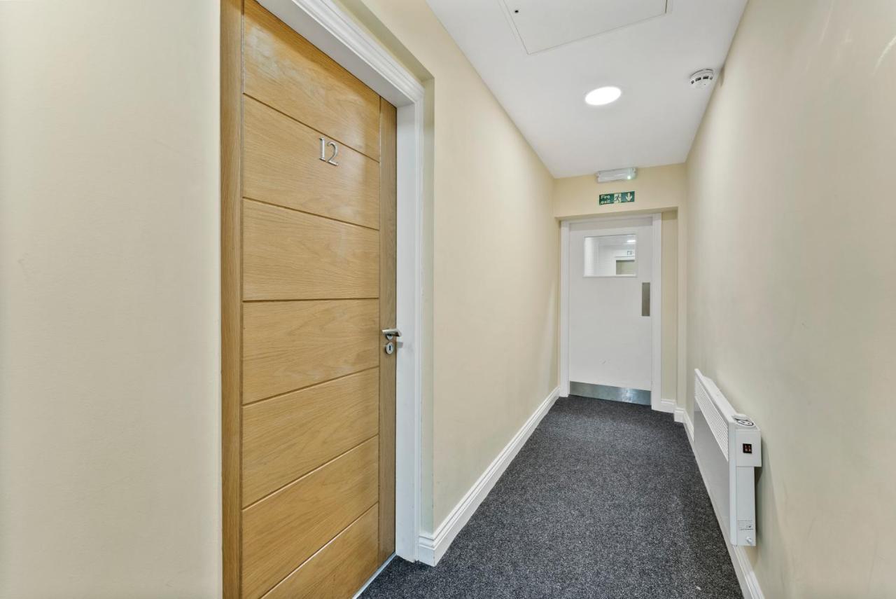 Central Leeds Gem - Parking - Sleeps 6 Apartment ภายนอก รูปภาพ